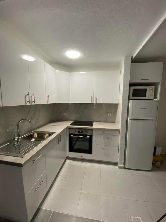 Spacious Apartment Torrevieja Luaran gambar